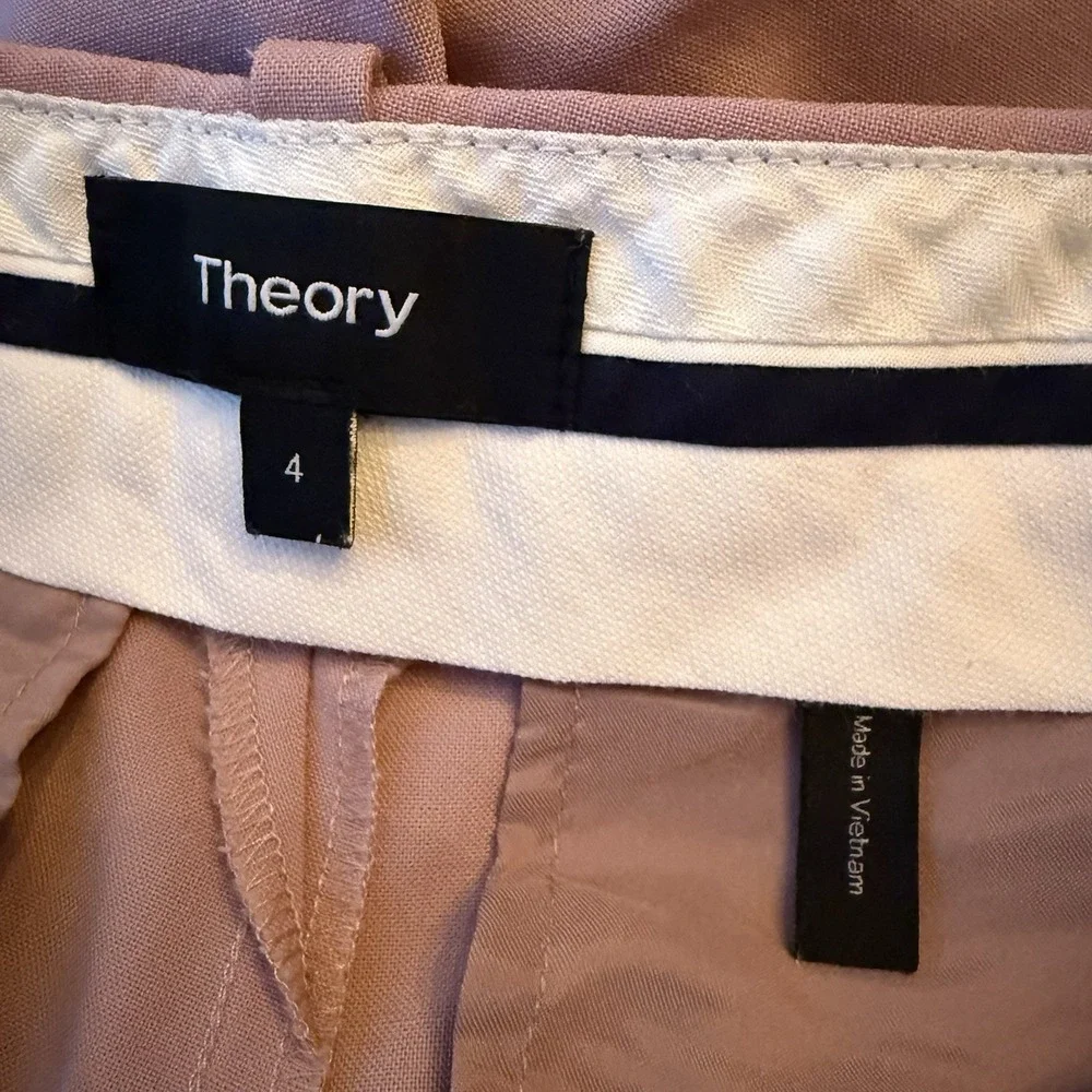 Theory Treeca Pants Size 4 Cropped Virgin Wool Suit Trouser Quiet Luxury